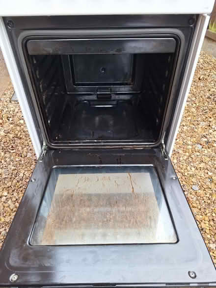 Photo of free Beko cooker (Hibaldstow) #2