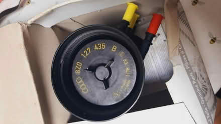 Photo of free Fuel Filter #2 (De564dh) #1