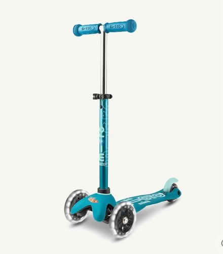 Photo of Scooter (CR5 2nb) #1