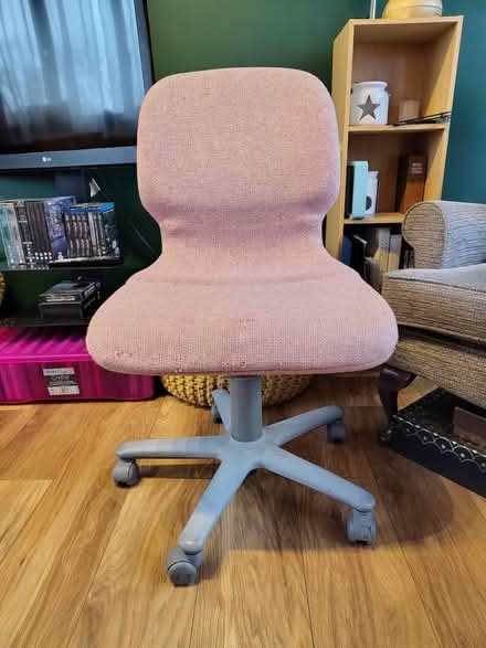 Photo of free Office chair (Herdings, S14) #1