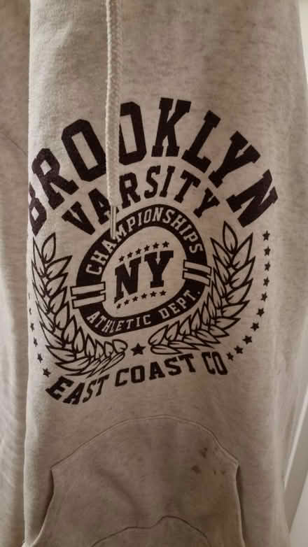 Photo of free Women's hoodie (South hampstead NW8) #1