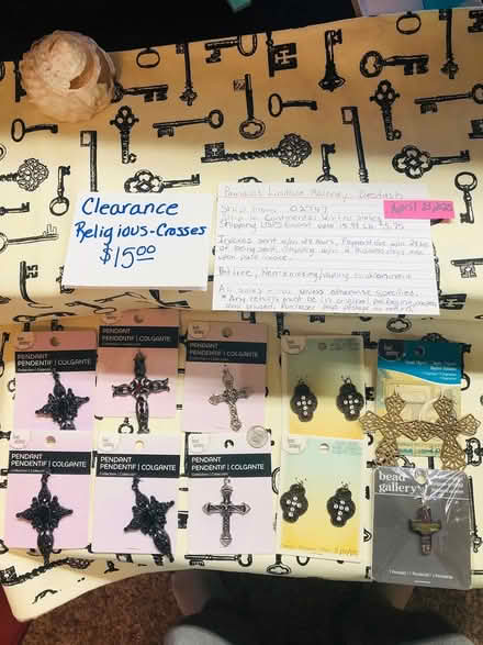 Photo of craft items (New Bedford) #1