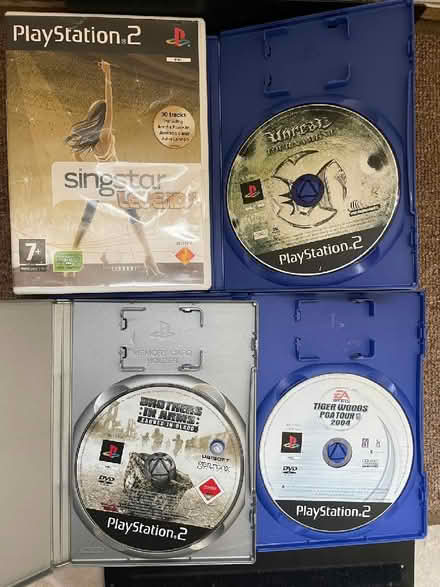 Photo of free PS2 Games (Knebworth SG3) #1