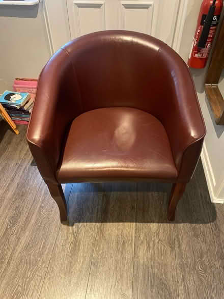 Photo of free Tub chair (Behind Horsham train station) #1