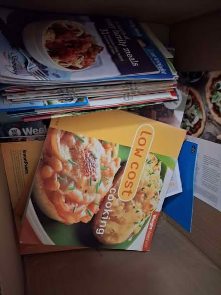 Photo of free lots of books = different genre (Putnoe MK41) #2
