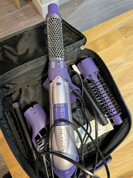 Photo of free Revlon jet stream powerdry & style (Winnersh RG41) #2