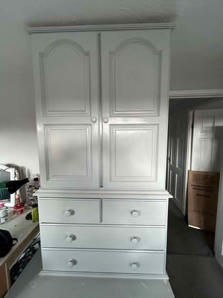Photo of free Cupboard and drawers (Northcourt OX14) #1