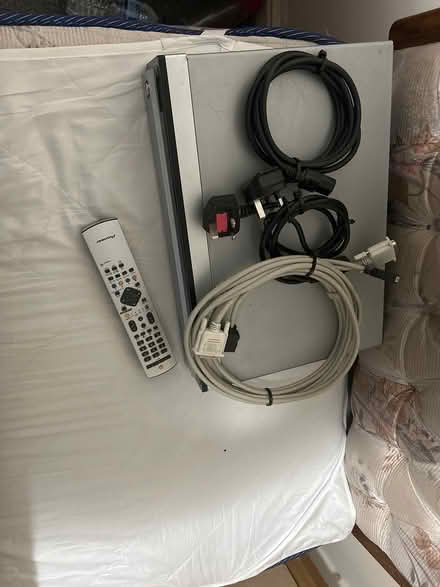 Photo of free 43” plasma tv (Camberley GU152) #2