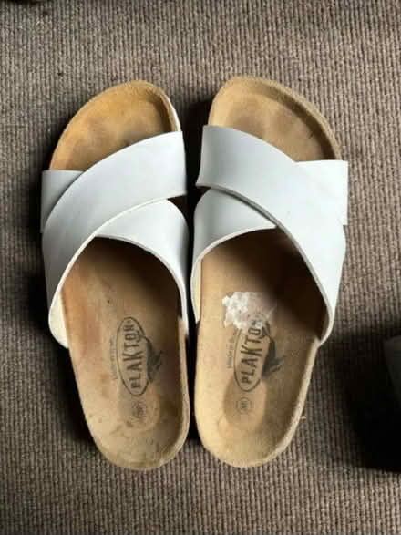 Photo of free Shoes sandals (Ladywood B16) #2