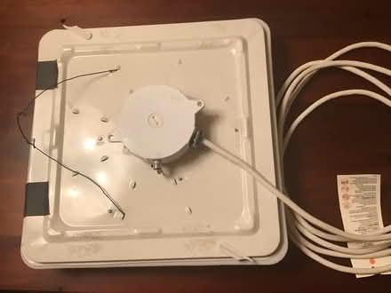 Photo of free Hangable florescent light (Near Rainbow and Stelling) #2