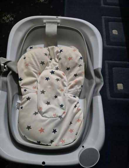 Photo of free Newborn shower bath (Mile End E1) #3