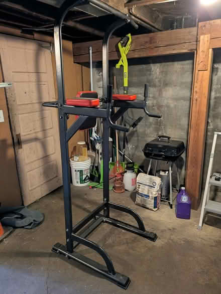 Photo of free Ancheer pull-up tower (Downtown Renton) #2