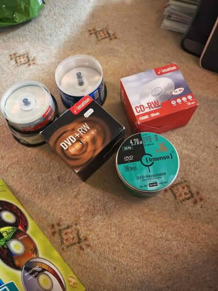 Photo of free Large job lot dvd+cd RW discs (Worcester WR2) #1