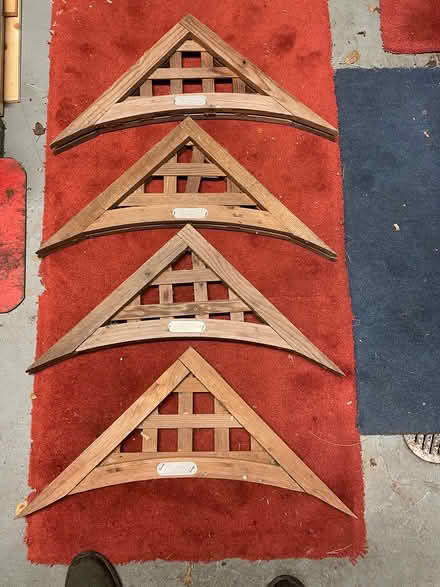 Photo of free Garden fence or pergola (BR3 Beckenham Junction) #1