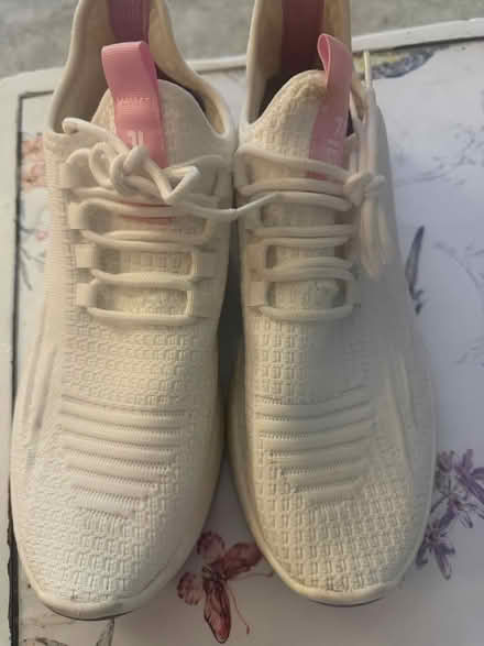 Photo of free Fila size 7 trainers (ME7) #1
