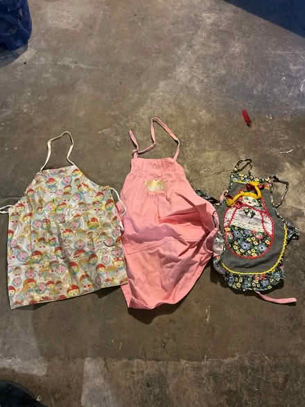 Photo of free Kids aprons (Wilmette) #1
