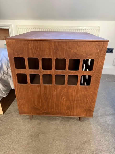 Photo of free Pet Crate - almost new condition (E7 0lj) #4