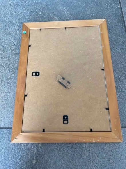 Photo of free A4 photo frame (Ware SG12) #2