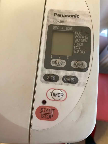 Photo of free breadmaker, panasonic, 2 pans, recipe book (Broadwater BN14) #2