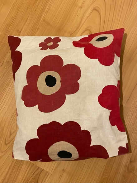 Photo of free Pet’s freshly washed bean bag cushion and covers (Brookfield PR2) #2