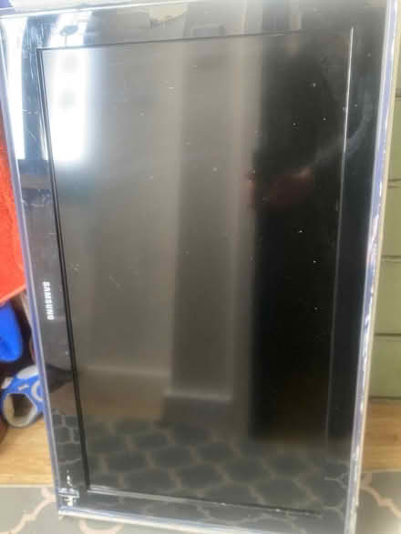 Photo of free Samsung flat screen tv (Lostwithiel) #2