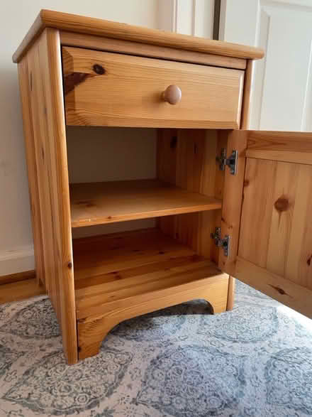 Photo of free Small cabinet/nightstand (Shaw) #3