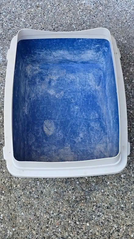 Photo of free Litter box (Fair Oaks) #2