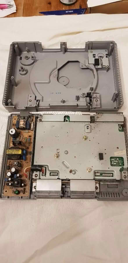 Photo of free Sony PlayStation 1, spares or repair (Bowbridge GL5) #2