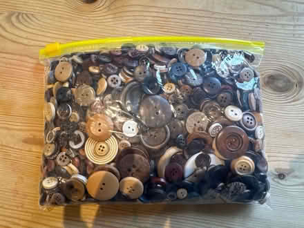 Photo of free bag of assorted wooden buttons (Totteridge, High Wycombe, HP13) #1