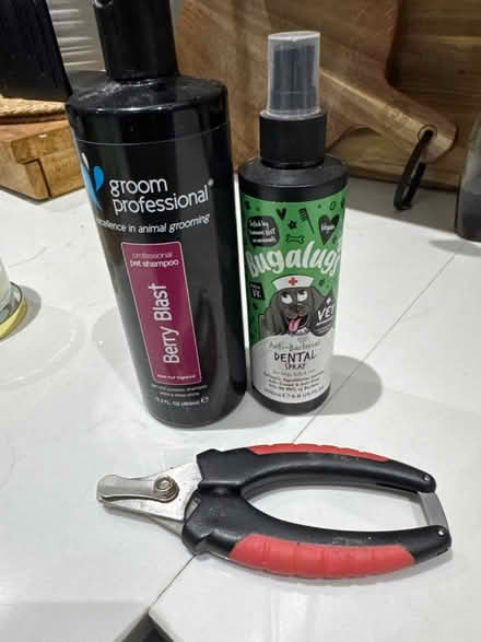 Photo of free Dog grooming accessories (GL4) #1