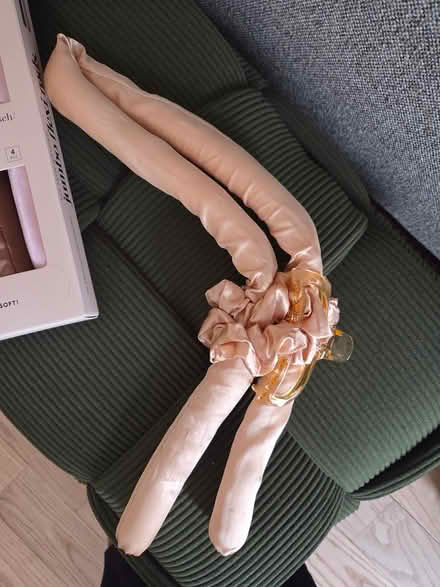 Photo of free Hair rollers (20011) #2