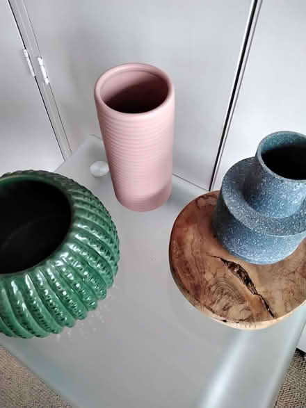 Photo of free Pink and blue small vases (Allerton L18) #1
