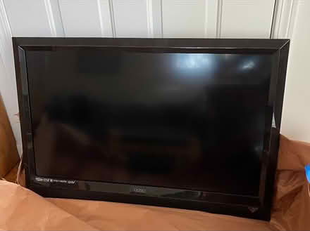 Photo of free Vizio TV 36” (Berkeley) #1