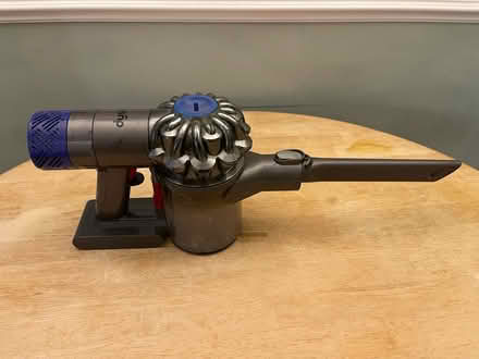 Photo of free Dyson vacuum (Chingford Mount, E4) #1