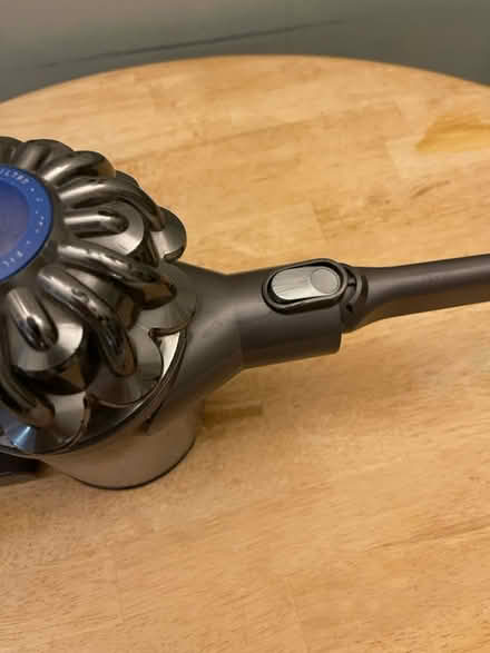 Photo of free Dyson vacuum (Chingford Mount, E4) #4