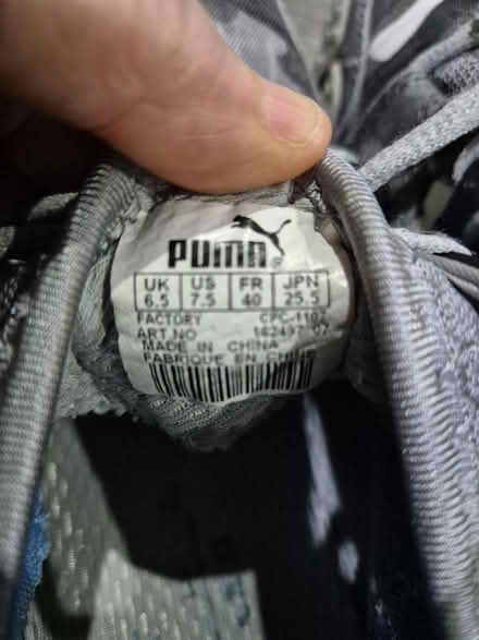 Photo of free Trainers (UB6) #3