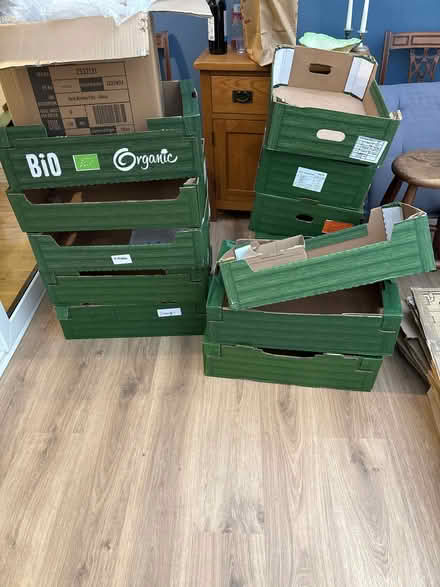 Photo of free moving boxes (Netherton WF4) #1