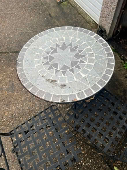 Photo of free Table and chairs outside garden (South Woodford E18) #3