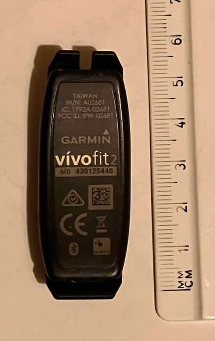 Photo of free Garmin Vivofit 2 fitness tracker (Poplar E14) #1