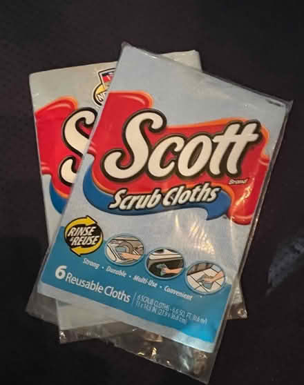 Photo of free Scott Scrub Cloths (Bronzeville) #1