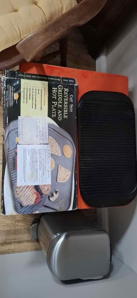 Photo of free Cast Iron Griddle Plate (High Brooms TN4) #1