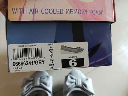 Photo of free Skechers shoes (Jurong east) #1