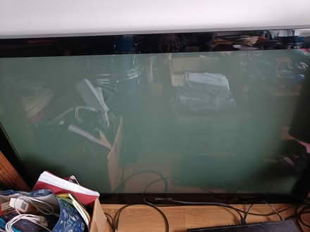 Photo of free Working TV 50 inches (Southbourne PO10) #1