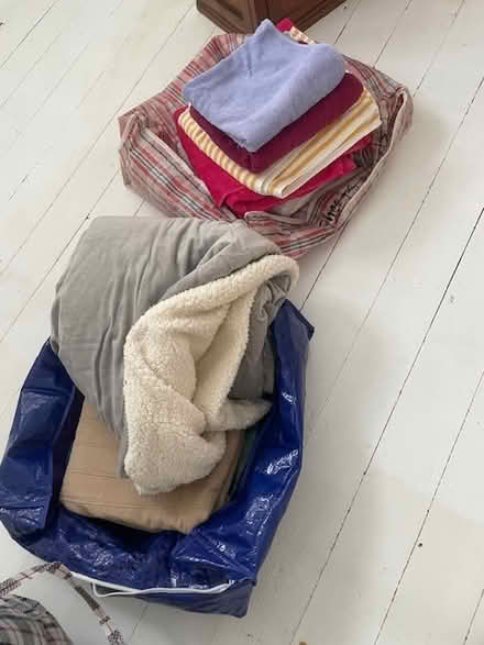 Photo of free blankets, towels duvet & cover (Haringey, near St Ann's, N15) #3
