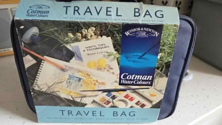 Photo of free Artist's travel bag/kit (Woosehill RG41) #1