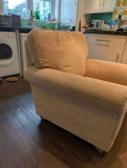 Photo of free Armchair (LL30 3hd) #4