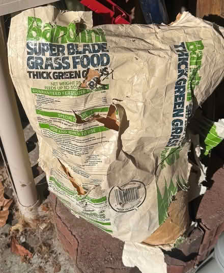 Photo of free 1/2 bag of lawn fertilizer (Alameda) #1