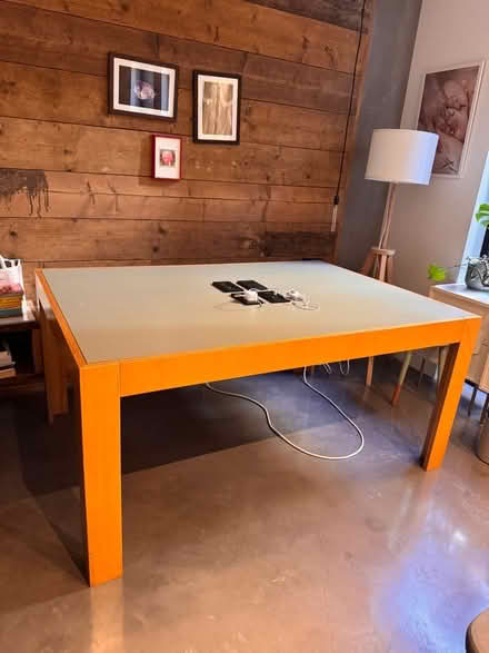 Photo of free Big desk (Newington Green N1) #4