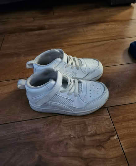 Photo of free Shoes (Gatineau) #1