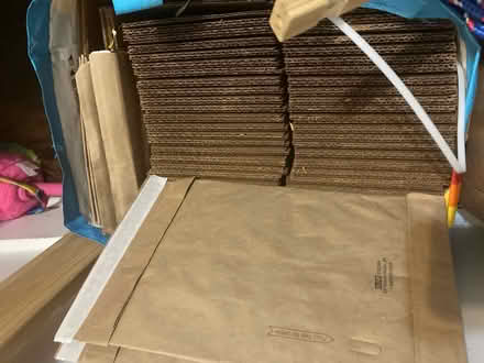 Photo of free new boxes and mailers (bedford stuyvesant) #2